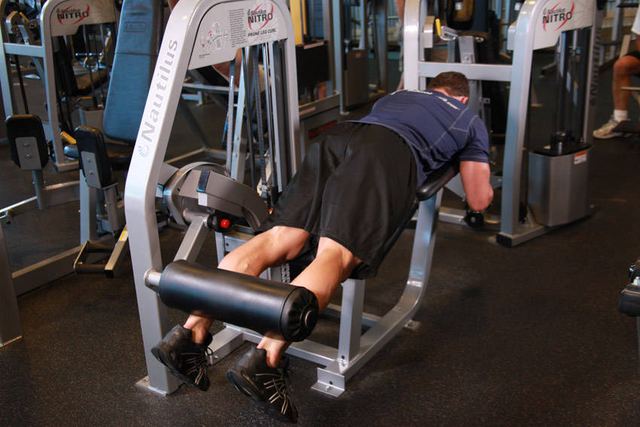 Lying Leg Curls – start position